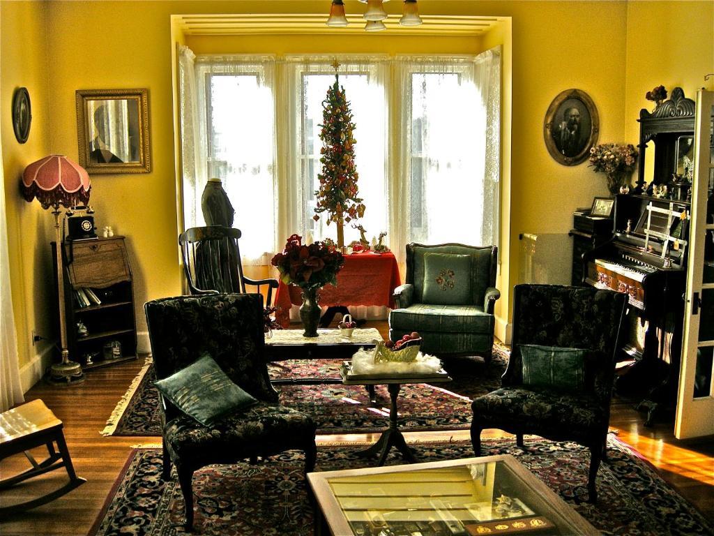 The Old Tower House Bed & Breakfast North Bend Luaran gambar